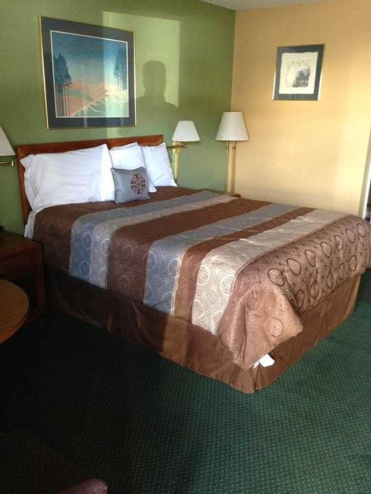 Knights Inn Motel แกรนท์พาส ภายนอก รูปภาพ