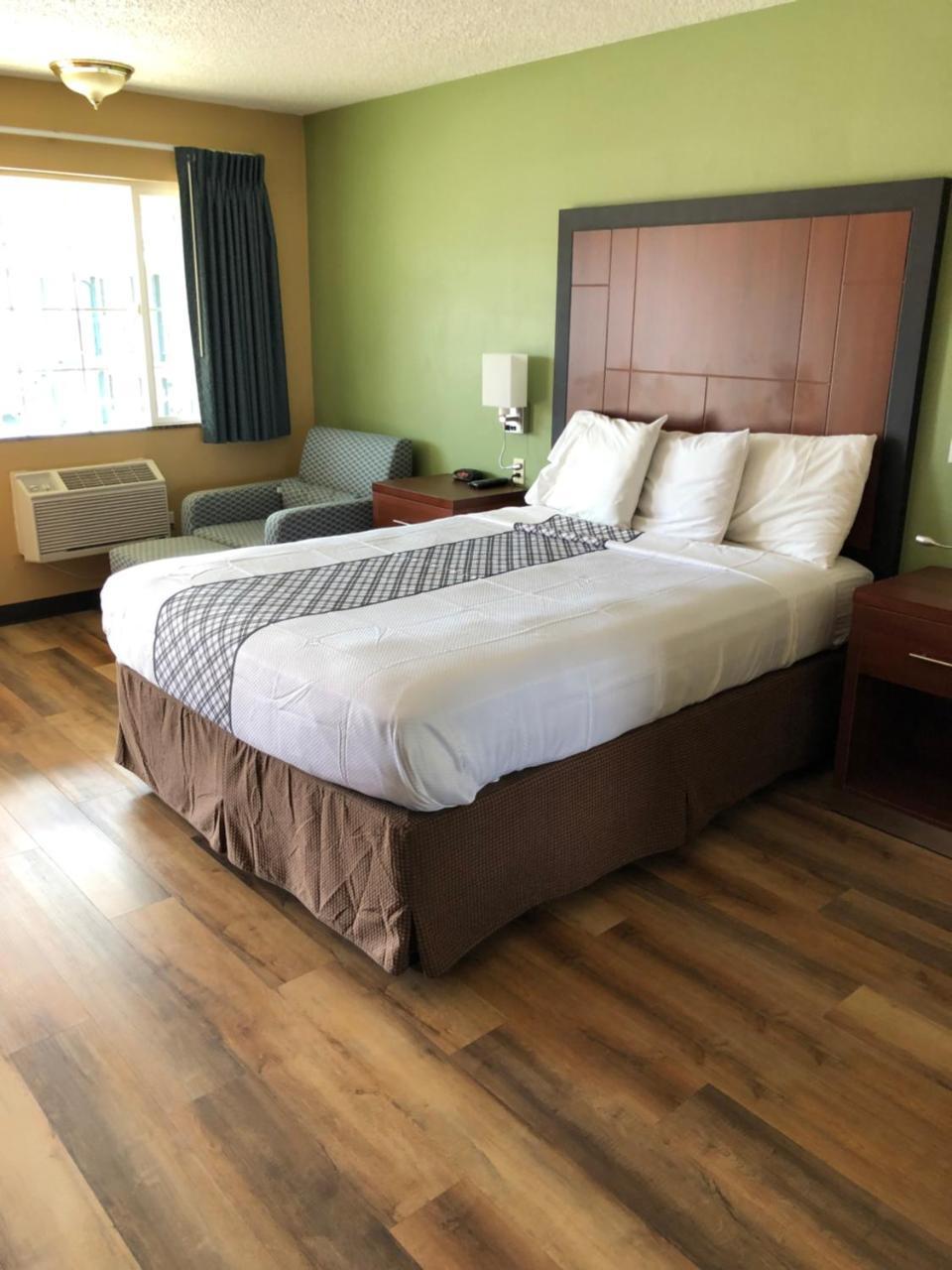 Knights Inn Motel แกรนท์พาส ภายนอก รูปภาพ