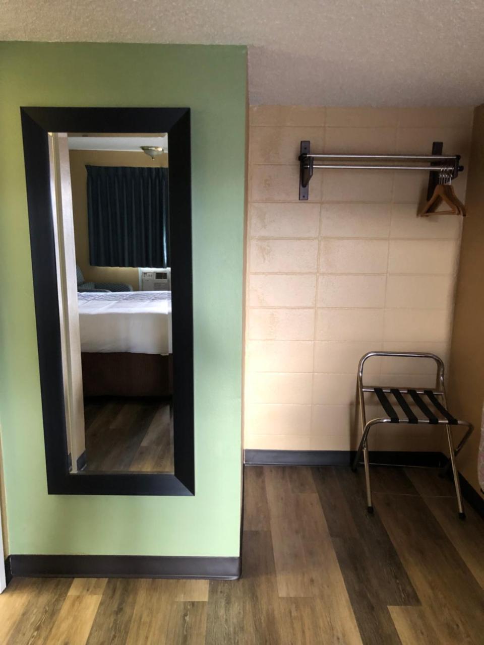 Knights Inn Motel แกรนท์พาส ภายนอก รูปภาพ