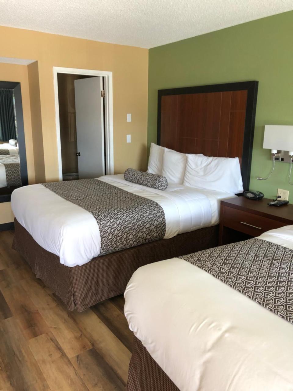 Knights Inn Motel แกรนท์พาส ภายนอก รูปภาพ