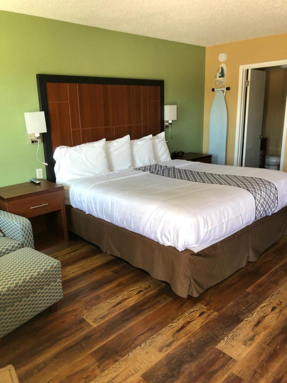 Knights Inn Motel แกรนท์พาส ภายนอก รูปภาพ